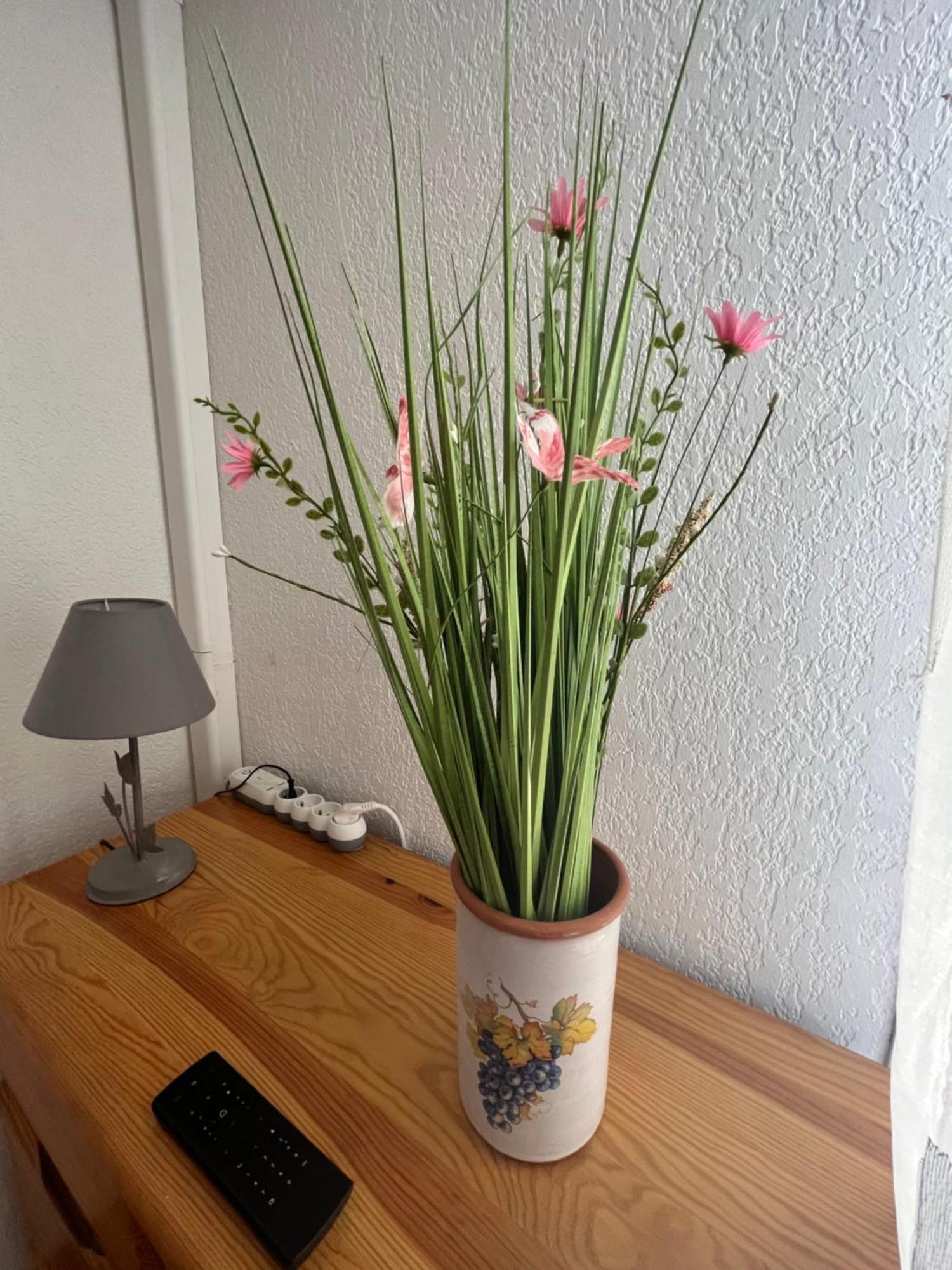 Apartment Climatise Avec Jardin Et A 250m